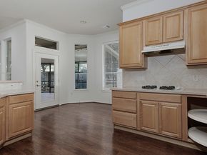 7 Coachman Ridge Place, The Woodlands TX 77382