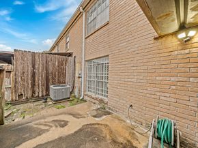 4142 Belle Park Drive 4142, Houston TX 77072