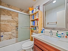 4142 Belle Park Drive 4142, Houston TX 77072