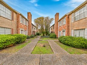 4142 Belle Park Drive 4142, Houston TX 77072