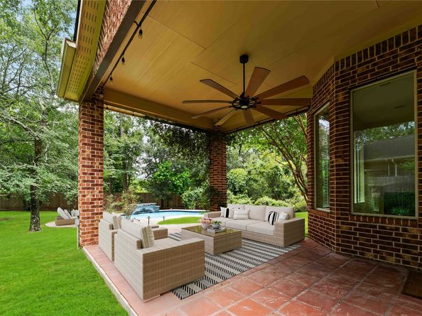 13262 Autumn Ash Drive, Conroe TX 77302