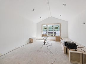 1243 Candlelight Lane, Houston TX 77018