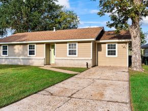 14927 Elmtex Drive, Houston TX 77396