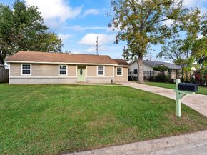 14927 Elmtex Drive, Houston TX 77396