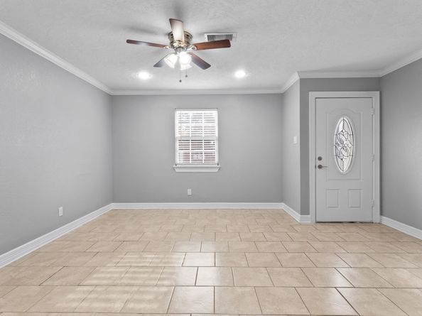 14927 Elmtex Drive, Houston TX 77396