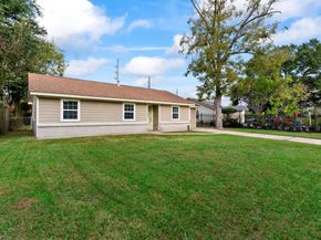 14927 Elmtex Drive, Houston TX 77396