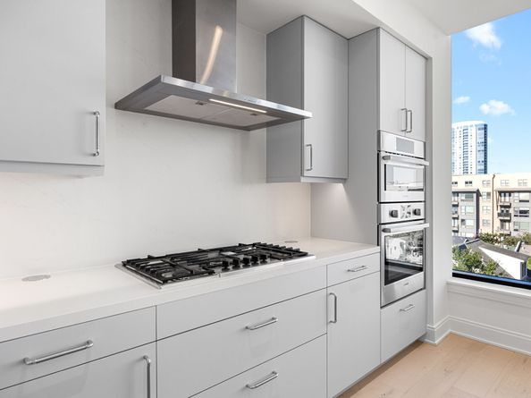 2323 W Main Street 506, Houston TX 77098