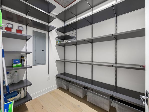 2323 W Main Street 506, Houston TX 77098