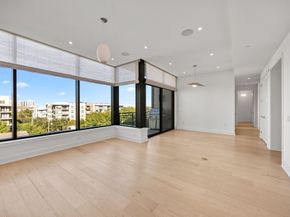 2323 W Main Street 506, Houston TX 77098