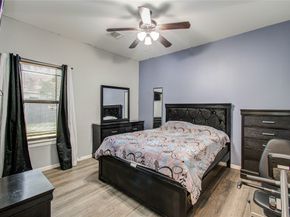 8040 Howton St Street 1/2, Houston TX 77028