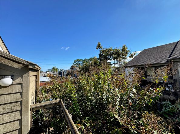 10053 Westpark Drive 298, Houston TX 77042