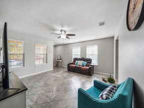 910 Rosewick Street, Houston TX 77015