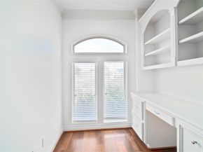 704 Welch Street, Houston TX 77006