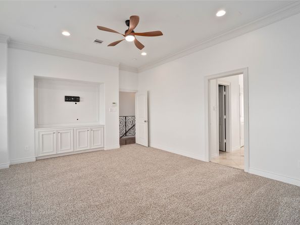 704 Welch Street, Houston TX 77006