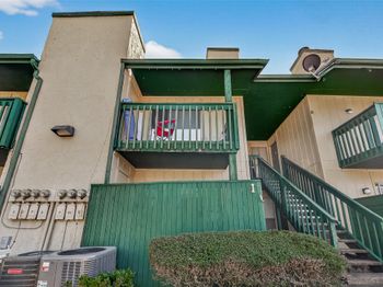 1516 Bay Area Boulevard