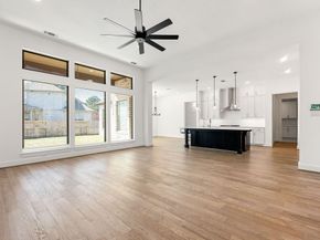 998 Briac Ln, Conroe TX 77301