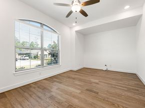 998 Briac Ln, Conroe TX 77301