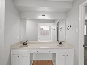 7215 Trogon Lane, Houston TX 77083