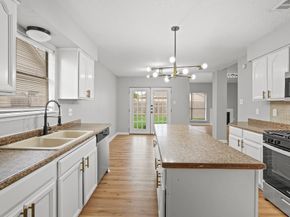 7215 Trogon Lane, Houston TX 77083