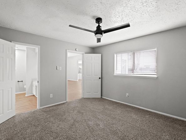 7215 Trogon Lane, Houston TX 77083