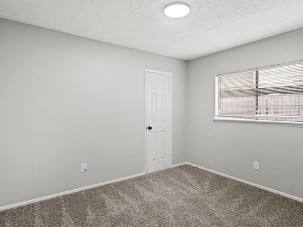 7215 Trogon Lane, Houston TX 77083