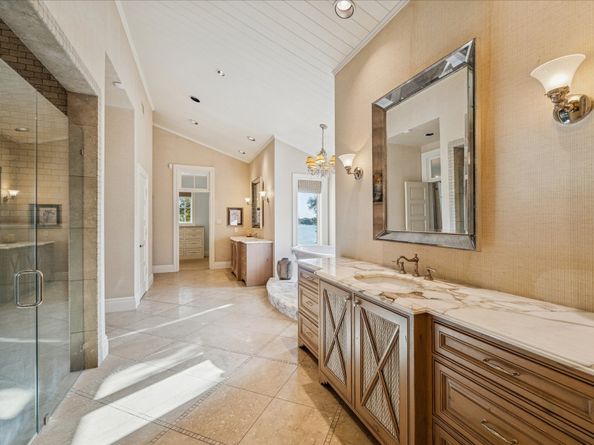 24 Miramar Heights Circle, Sugar Land TX 77479