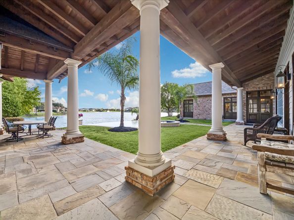 24 Miramar Heights Circle, Sugar Land TX 77479