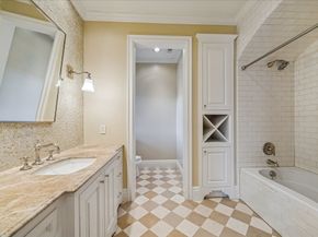 24 Miramar Heights Circle, Sugar Land TX 77479