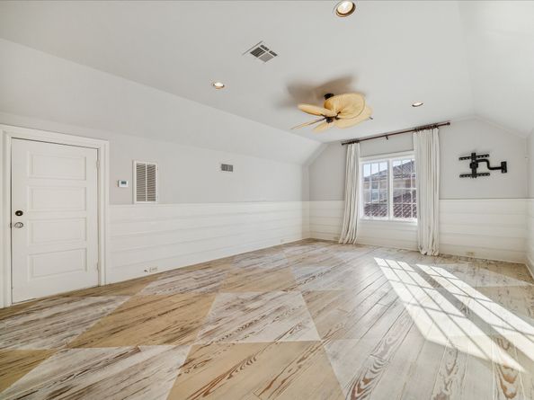 24 Miramar Heights Circle, Sugar Land TX 77479