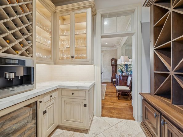 24 Miramar Heights Circle, Sugar Land TX 77479