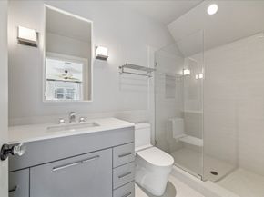 24 Miramar Heights Circle, Sugar Land TX 77479