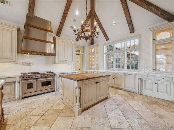 24 Miramar Heights Circle, Sugar Land TX 77479