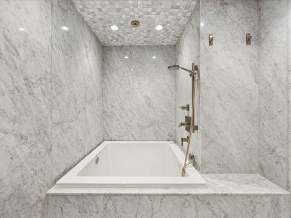 3124 Mid Lane, Houston TX 77027