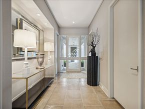 3124 Mid Lane, Houston TX 77027