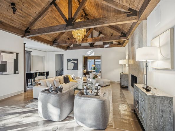 3124 Mid Lane, Houston TX 77027