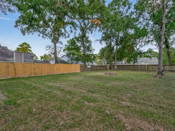 2923 Royal Glen Drive, Houston TX 77339