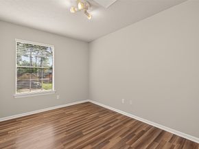 2923 Royal Glen Drive, Houston TX 77339