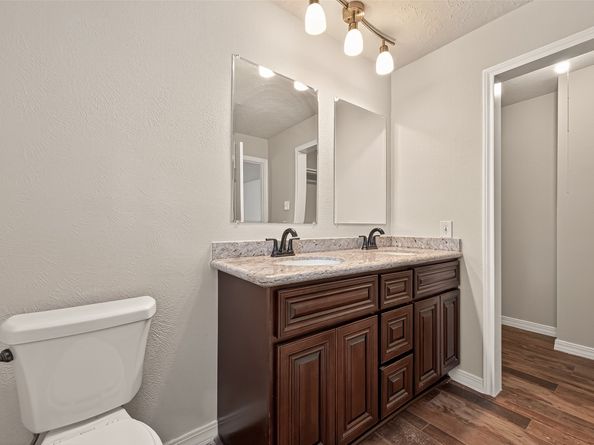 2923 Royal Glen Drive, Houston TX 77339