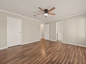 2923 Royal Glen Drive, Houston TX 77339