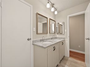 2923 Royal Glen Drive, Houston TX 77339