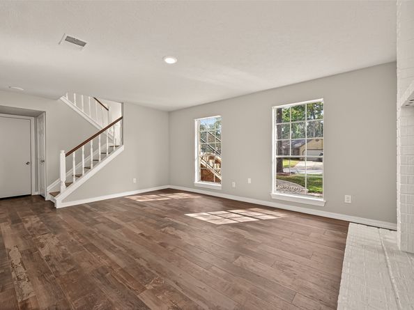 2923 Royal Glen Drive, Houston TX 77339