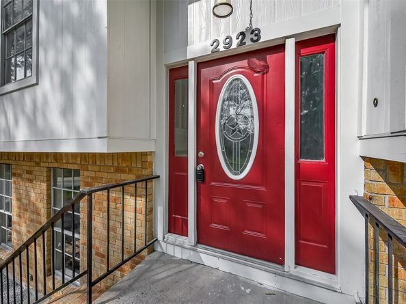 2923 Royal Glen Drive, Houston TX 77339