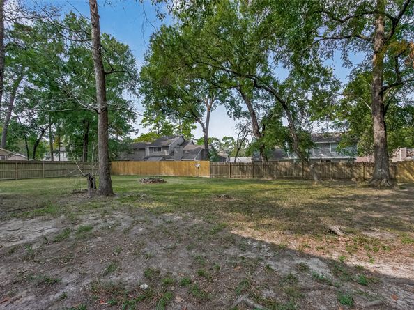2923 Royal Glen Drive, Houston TX 77339