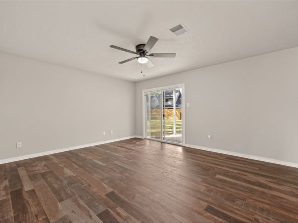 2923 Royal Glen Drive, Houston TX 77339