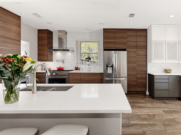 10 Acacia Park Place, The Woodlands TX 77382