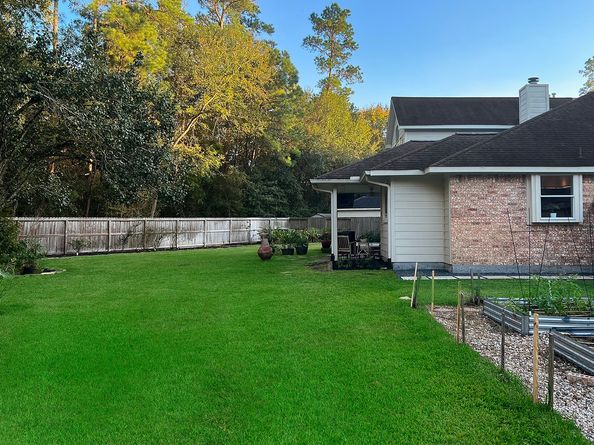 10 Acacia Park Place, The Woodlands TX 77382