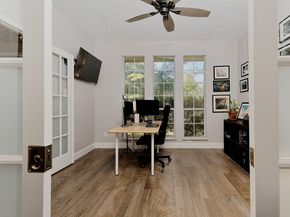 10 Acacia Park Place, The Woodlands TX 77382