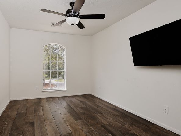 10 Acacia Park Place, The Woodlands TX 77382