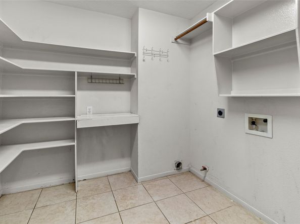 2114 Blossom Creek Drive, Kingwood TX 77339