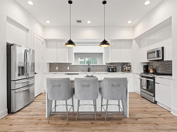 2404 Hadley Street C, Houston TX 77003